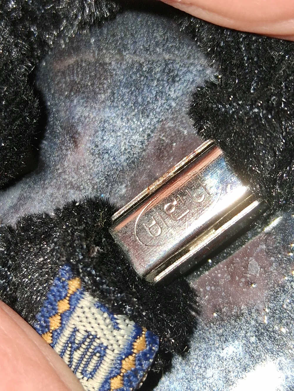 Chanel VIP/GWP White Flower Black VELVET Hair Tie with Crystal Logo.Vintage 1999